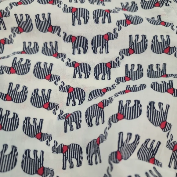 Crown & Ivy Elephant Print Button-Up Shirt - Picture 5 of 9